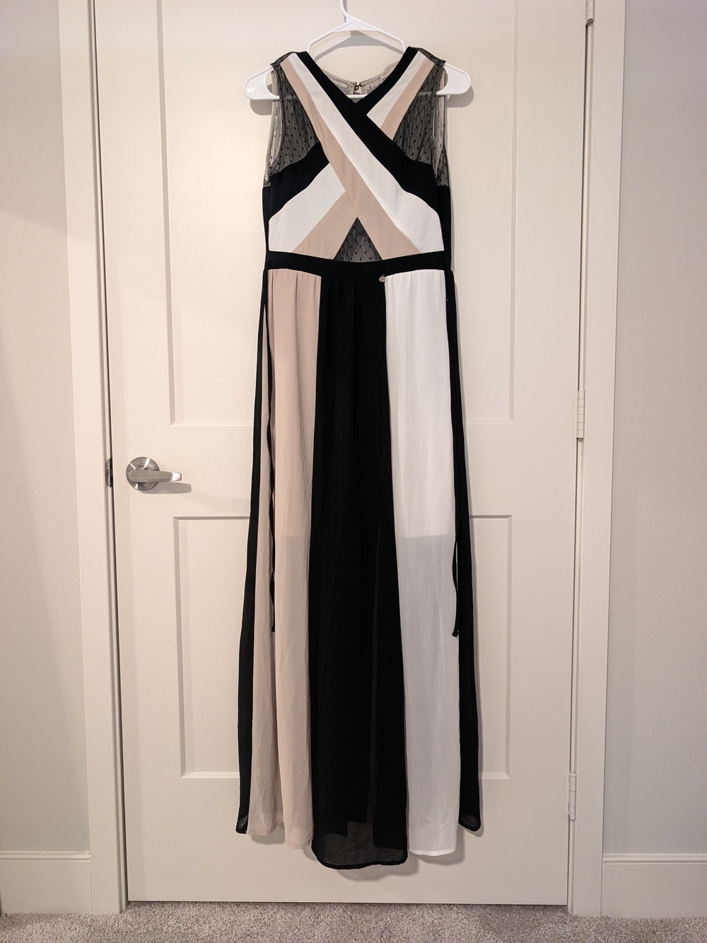 Rinascimento Italian Sleeveless Maxi Dress in Black, Cream & White Size Small
